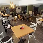 Arwin Hotel 3*